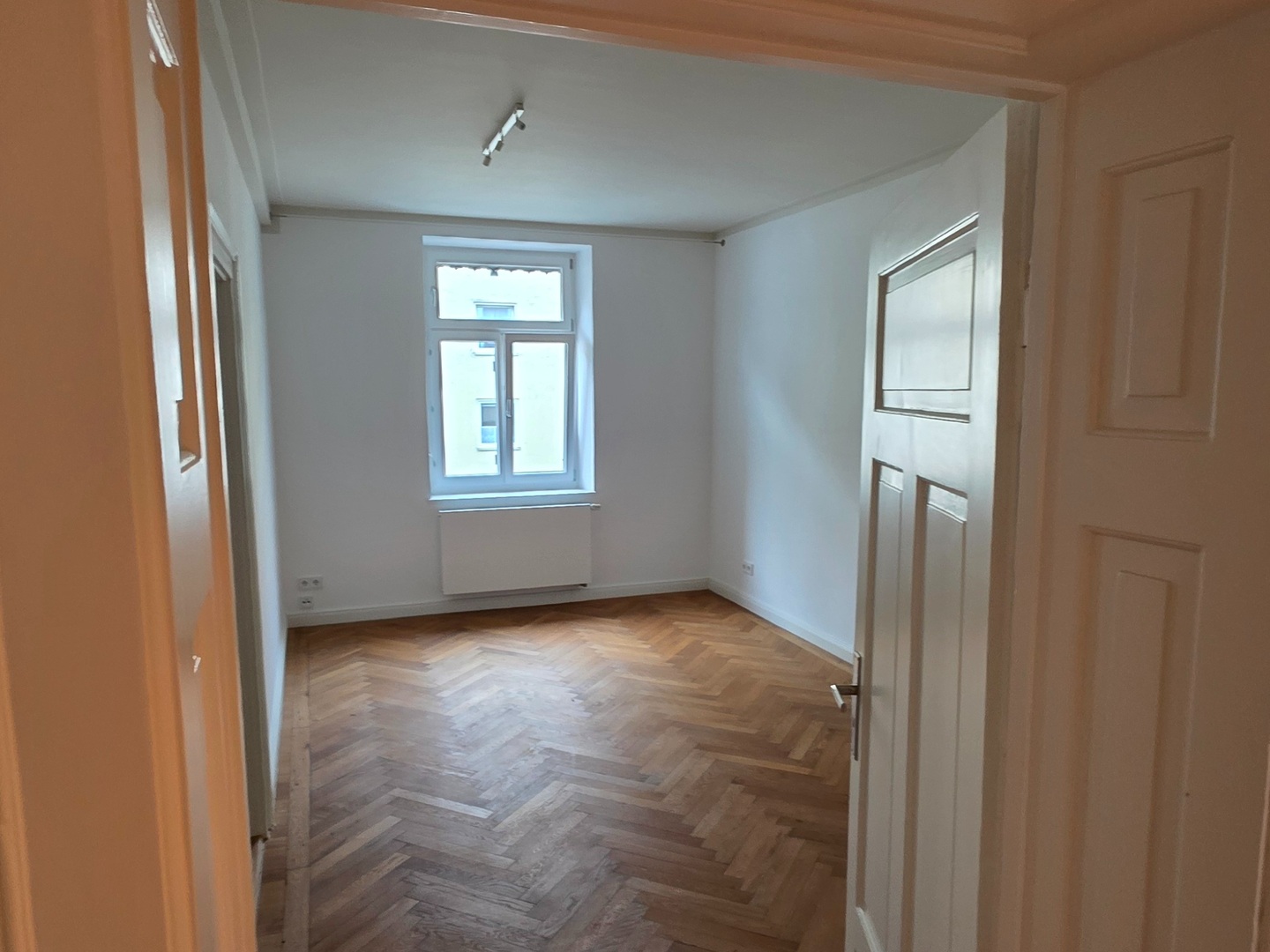 Entrümpelung in München-Sendling: Wohnräume und Keller
